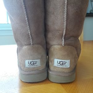 UGG Boots Classic Tall II